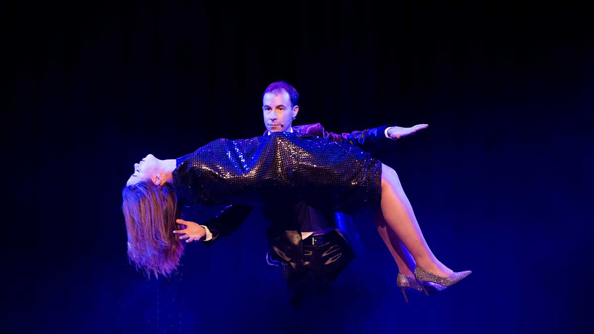 Spectacle de grandes illusions pour Noël en Alsace