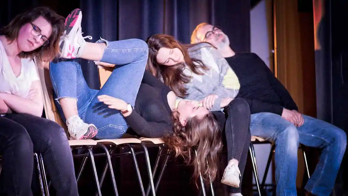 spectacle hypnose camping